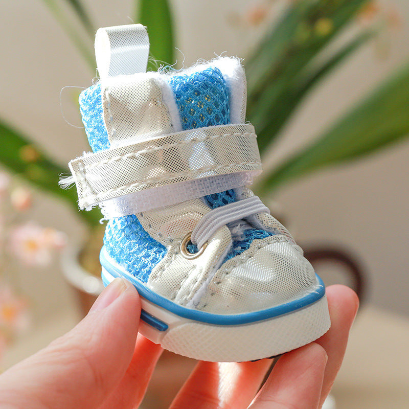Adjustable velcro strap detail on waterproof pet boots