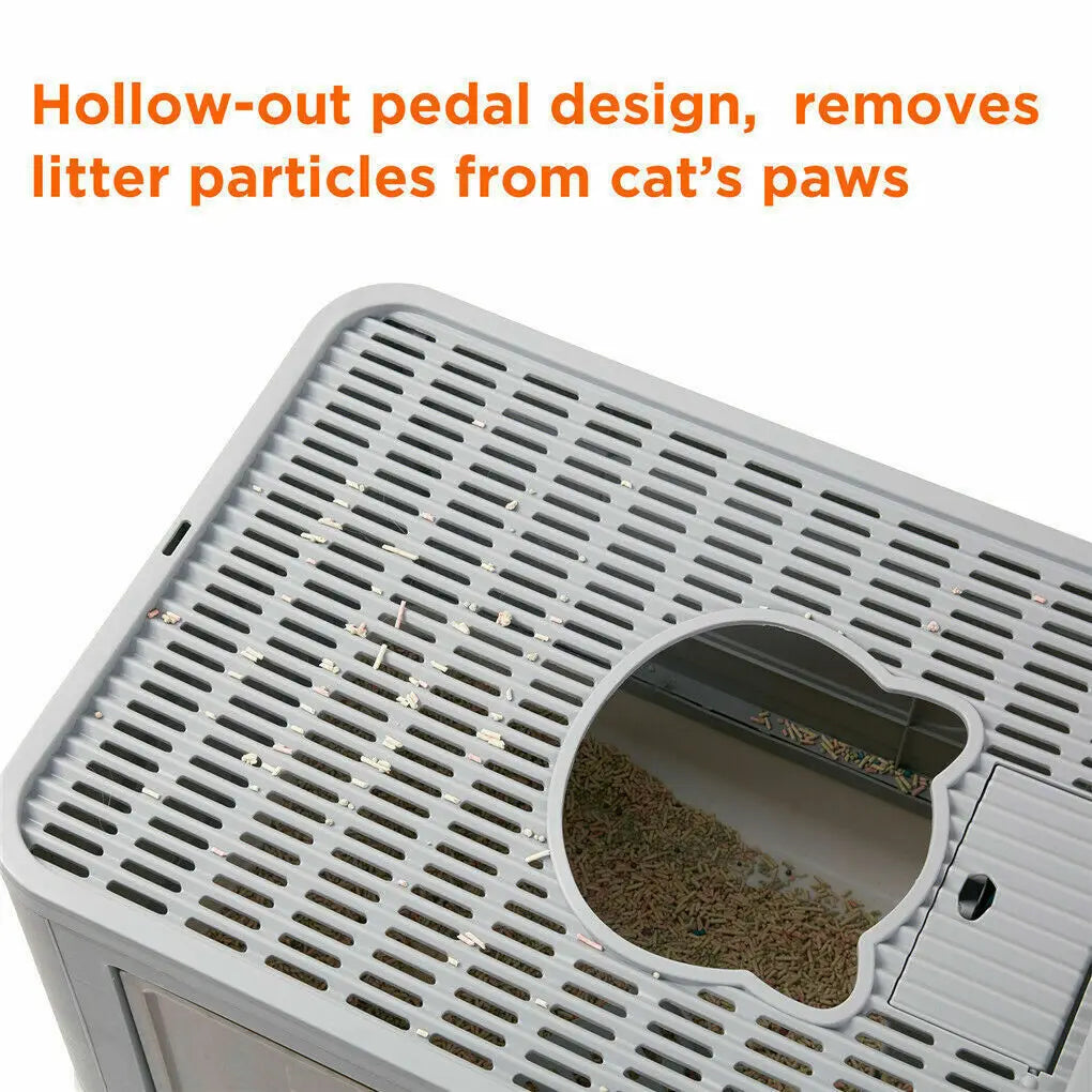 Cat litter box with pull-out drawer