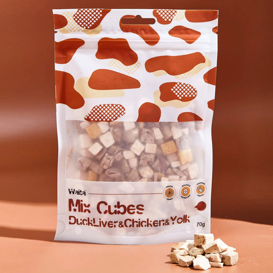 Package of Waite Mix Cubes with duck liver, chicken, and yolk on a brown background